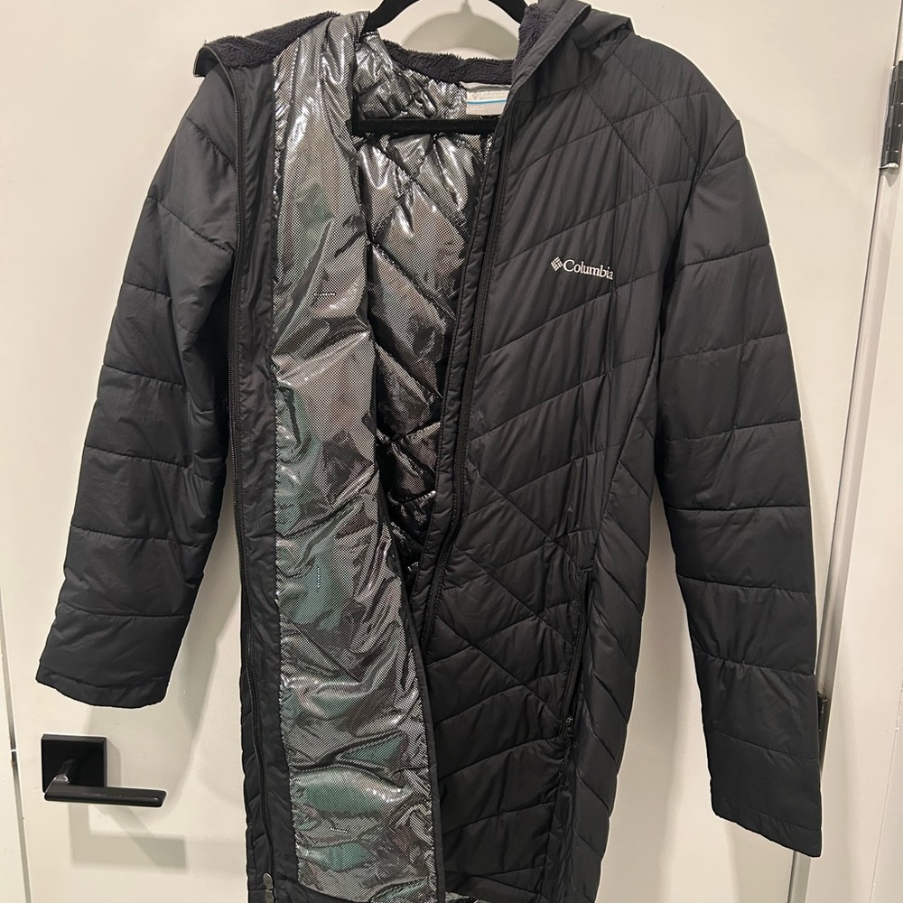 Columbia Black Quilted Hooded Jacket